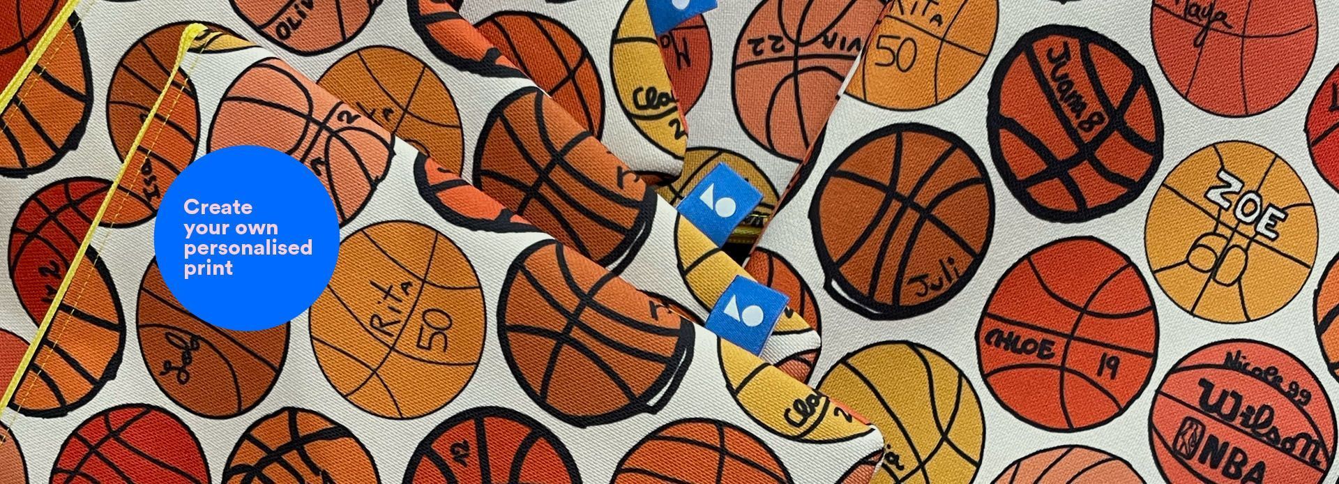 Accesorios sostenibles personalizables de Lori Barcelona con estampados únicos y creativos, ideales para regalar y crear recuerdos especiales.