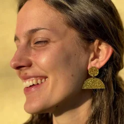 pendientes de metacrilato dorado con purpurina