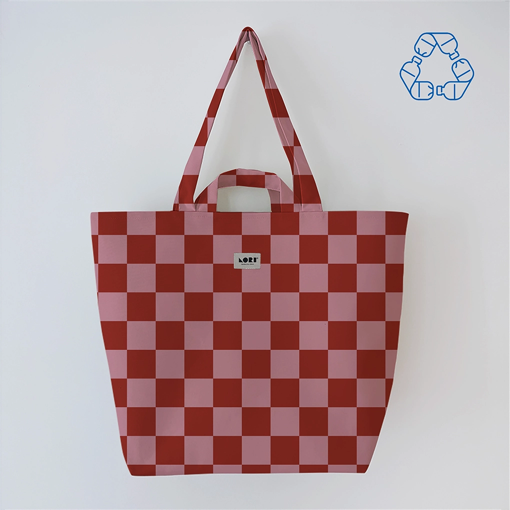 Bolsa de asas de cuadros marron y sostenible de Lori Barcelona